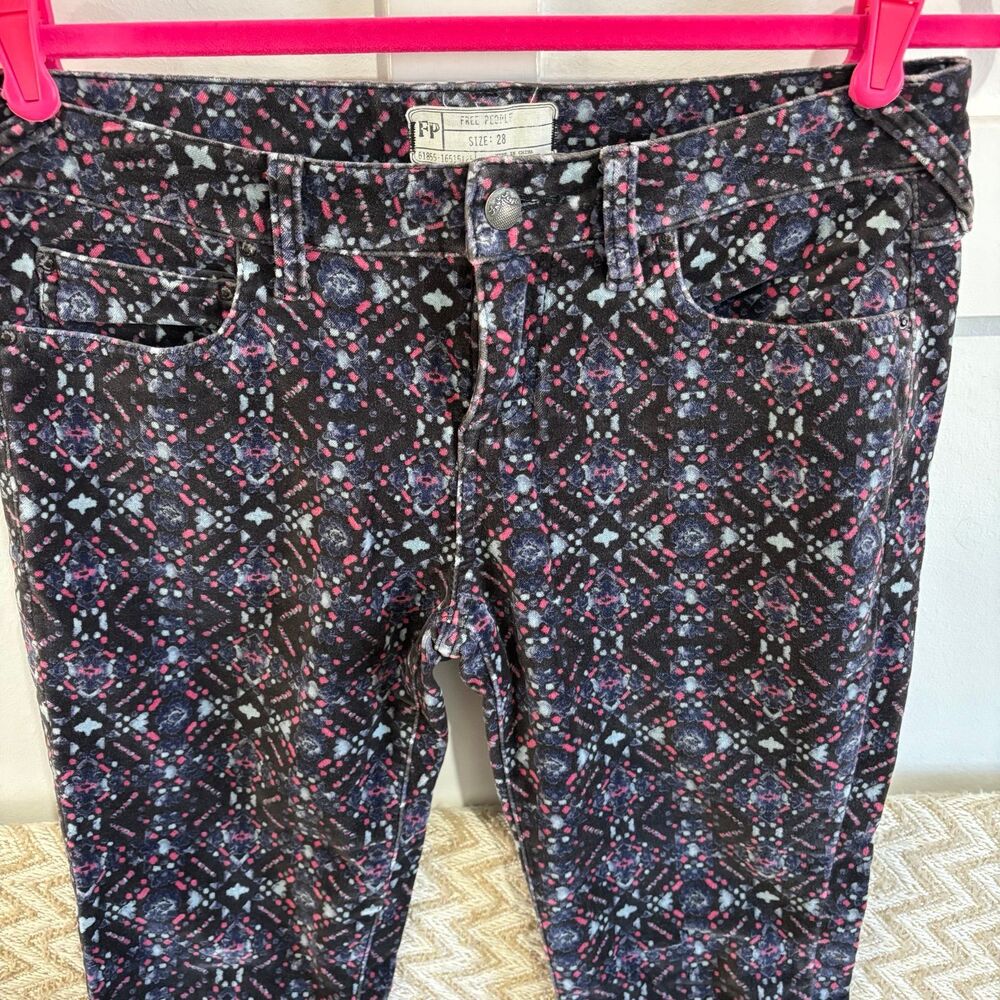 Free People Kaleidoscope Velvet Cropped Skinny Low Rise Pants - Picture 4 of 9